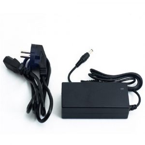 Adaptateur/Chargeur 12V-5A