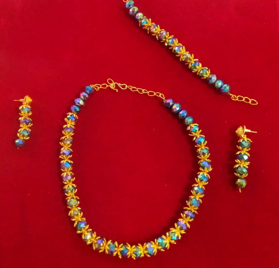 Ensemble collier plaqué or avec des perles multi-couleurs - EB0001