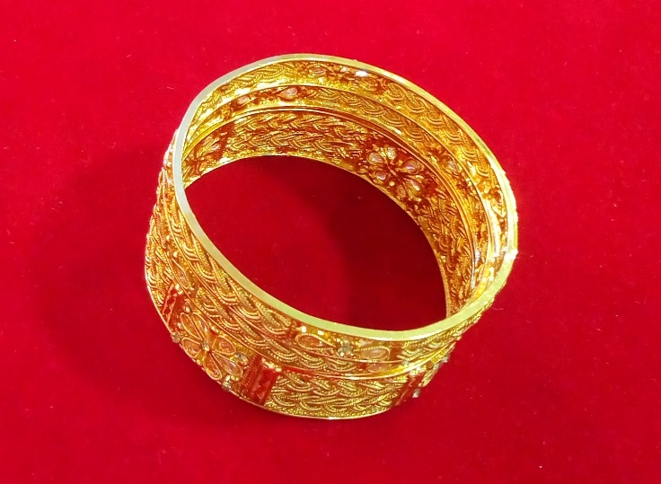 Bracelet plaqué or avec des cristaux-EB0001