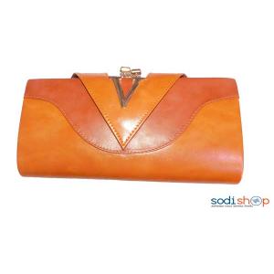 Pochette marron avec une fermeture dorée-KS0007