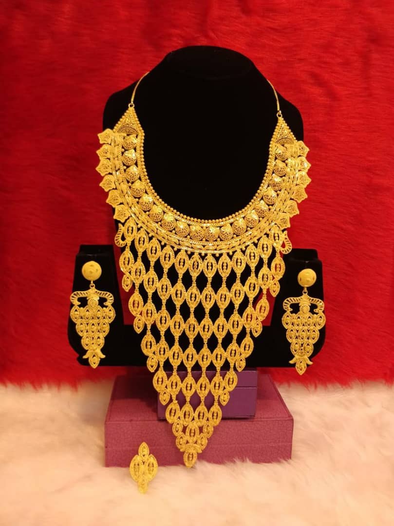 Ensemble collier triangle plaqué or - GF0002