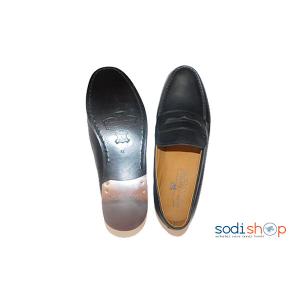 chaussure pour Homme Couleur Noir pointure 44 à 45 EPJ0012