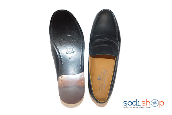 chaussure pour Homme Couleur Noir pointure 44 à 45 EPJ0012