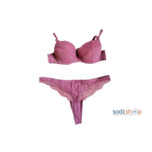 lingerie couleurs violets taille 95B