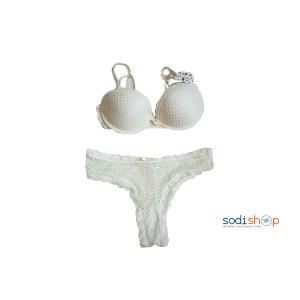 couleur couleur blanche en tissu brodé taille 85C