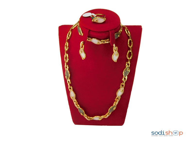 Ensemble de Bijoux en pierre doré- plaqué or