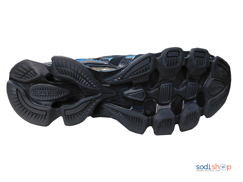 Chaussure Adidas pour Homme pointure 42-44 – Image 3