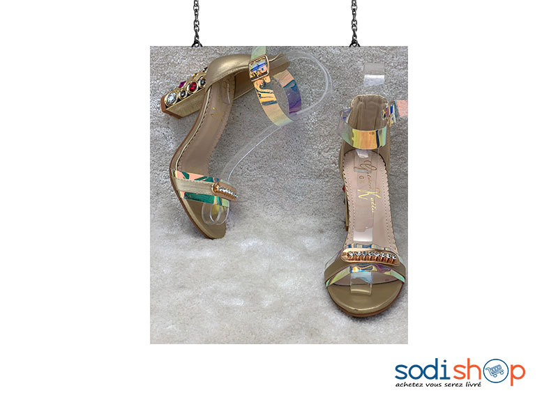 Chaussure à Talon Carré Pour Femme Couleur Dorée Perlée AU0059