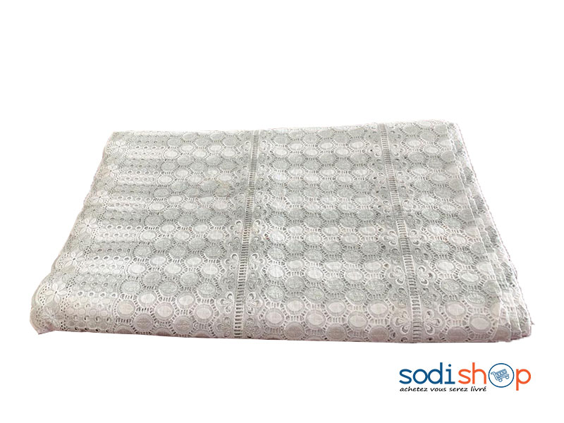 Tissu Brodé à Petit Motif Blanc Gris 1 Mètre GF0059