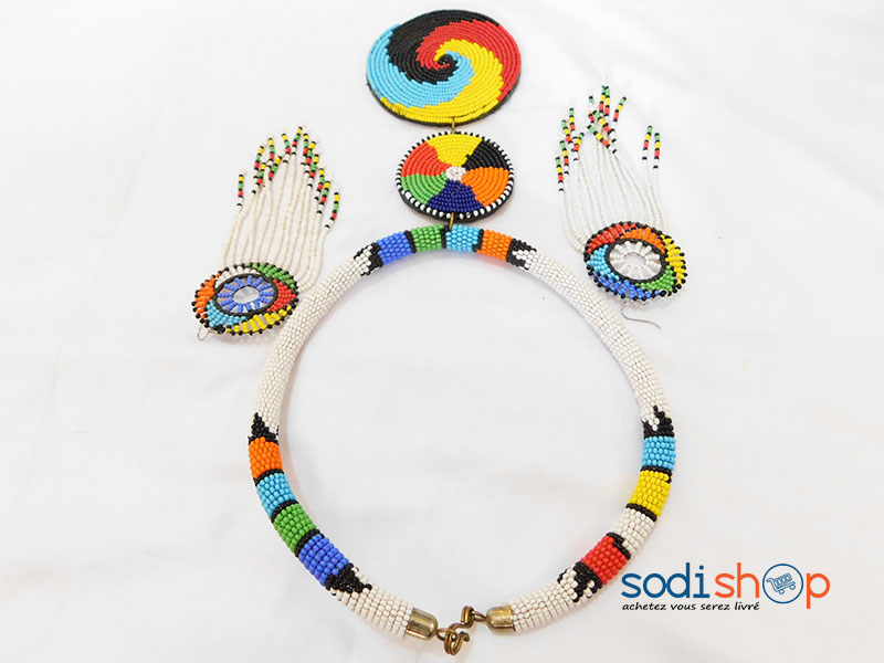 Collier Artisanal + Boucles d’Oreille en Perles, Style Africain, Sublime Design Pour Femme - Couleur Blanc MT0077