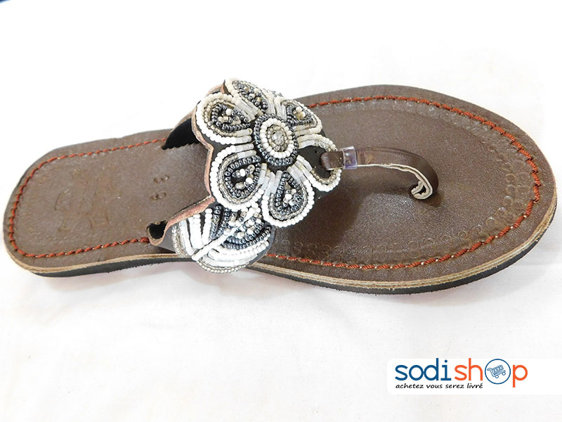 Sandale Pour Femme, Très Confortable avec Brillants, Matière en Cuir - Couleur Marron/Blanc MT0077