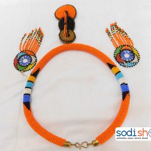 Ensemble de collier plus Boucle d’Oreille Petite Taille Orange MT0077