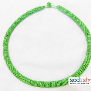 Collier Africain, Ravissant Bijou en Perle, Couleur Vert - Pour Femme MT0077