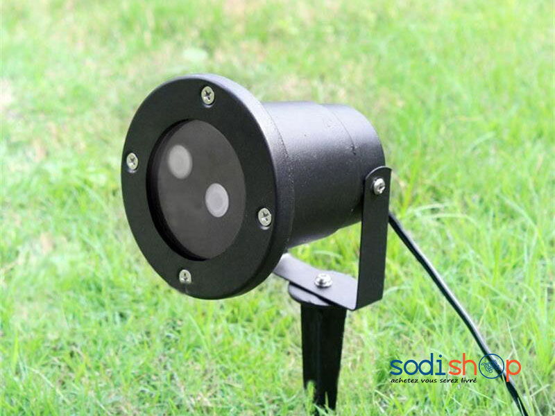 Jet de Lumière Projecteur Laser avec Télécommande - Appareil d’Animation de Soirée KKS0093