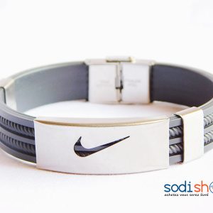 Bracelet en Caoutchouc Motif Nike Couleur Noire Sodi00