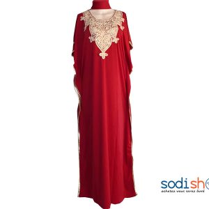 Robe Marocaine Ample Cou Brodé Couleur Rouge Avec Foulard
