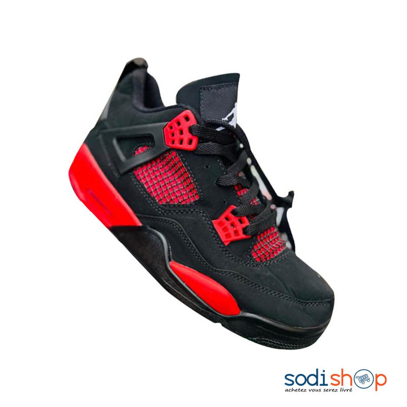 Air Jordan - Basket de Style Noir et Rouge SEY00201
