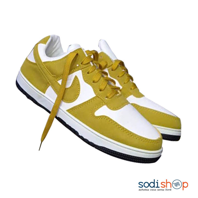 Baskets Nike - Chaussures Pour Homme Couleur Jaune et Blanc SEY00201