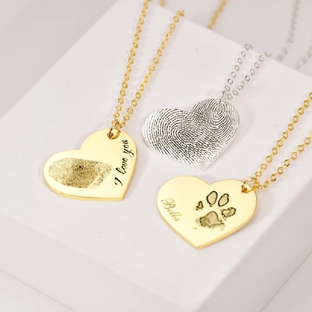 Collier d'empreintes digitales personnalisé avec pendentif en forme de cœur, empreinte de patte d'animal de compagnie personnalisée, plaque signalétique gravée, nom d'écriture manuscrite, cadeau de bijoux AI0001