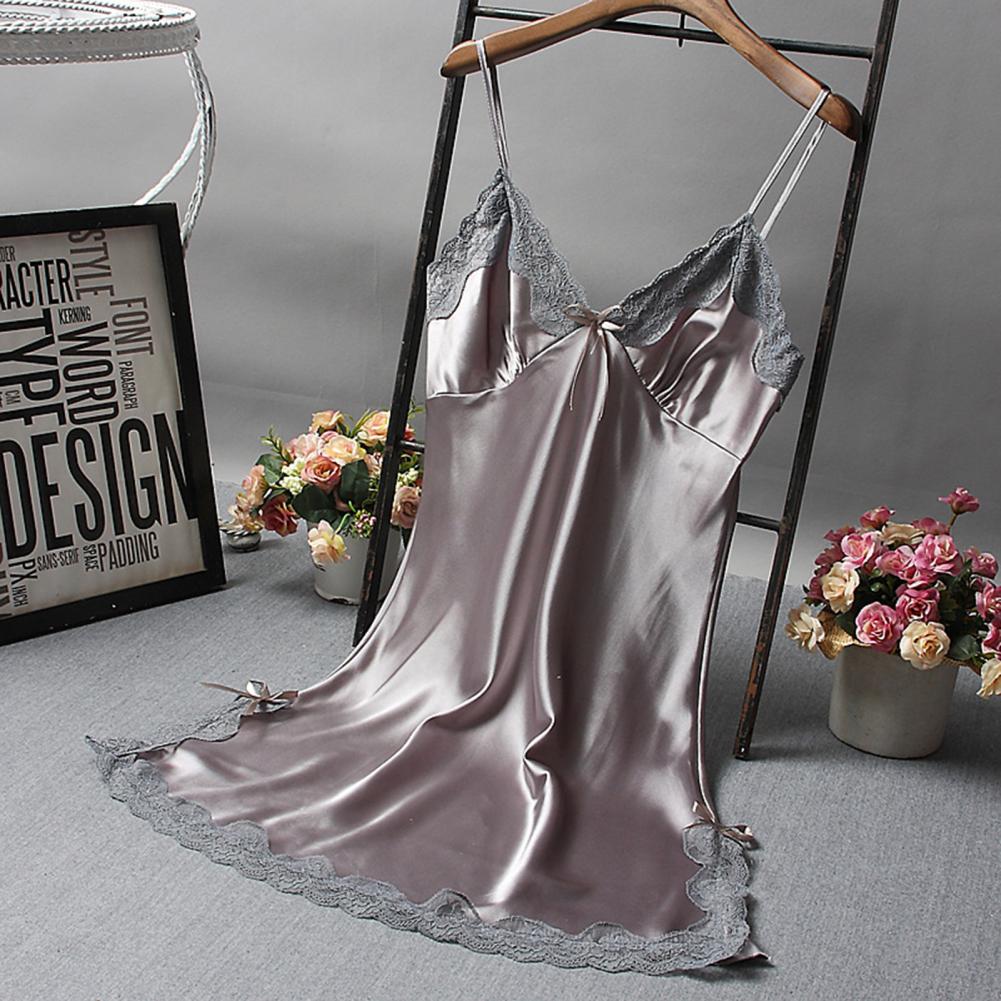 Robe de nuit en Satin pour femmes, couleur unie, col en V, bretelles Spaghetti, dos nu, sans manches, dentelle, Patchwork, vêtement AI0001 – Image 3