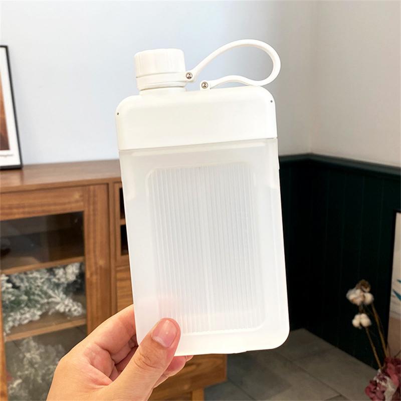 Bouteille d'Eau Carrée et Plate pour le dehors, Gobelet Portable, Standard, Grande Niche, avec Poignée, pour Ordinateur Portable, HI AI0001 – Image 2