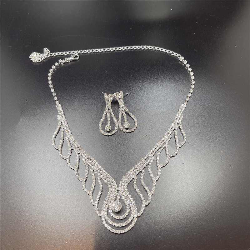 Parure de bijoux brillants faits à la main de haute qualité, pendentif avocat, collier, boucles d'oreilles, patients, mariée, mariage, fiançailles, robe de soirée, ornements AI0001 – Image 2