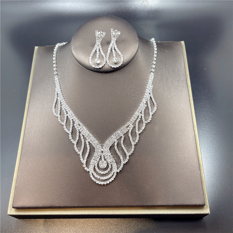 Parure de bijoux brillants faits à la main de haute qualité, pendentif avocat, collier, boucles d'oreilles, patients, mariée, mariage, fiançailles, robe de soirée, ornements AI0001 – Image 3