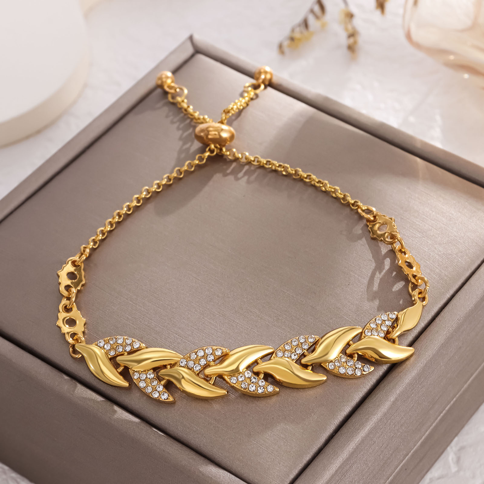 Bracelet en diamant cuir chevelu doré pour femme, bracelet personnalisé, léger, luxe, mode, mariage, fête de vacances, cadeau de bijoux pour fille AI0001