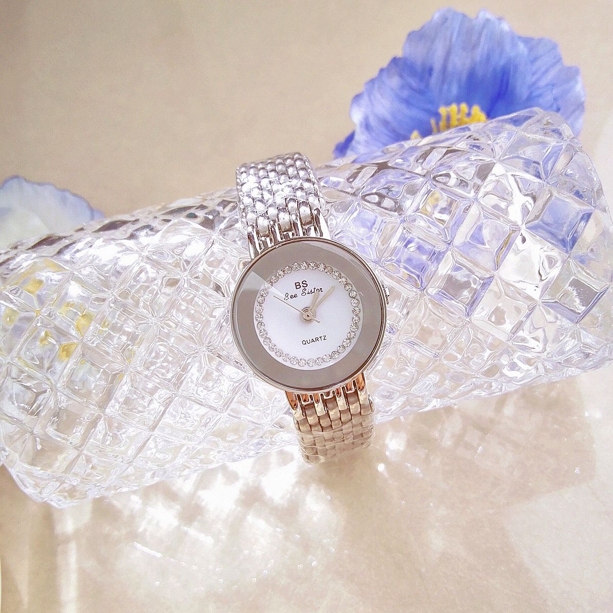 UTHAI-Montre-bracelet étanche en acier inoxydable pour femme, bracelet en métal, léger, luxe, marque, niche, tempérament, femme AI0001 – Image 5
